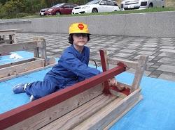 H30ベンチ塗装としいたけホダ木づくり 018.JPG